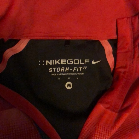 Three quarter zip Nike wind breaker - Picture 3 of 4